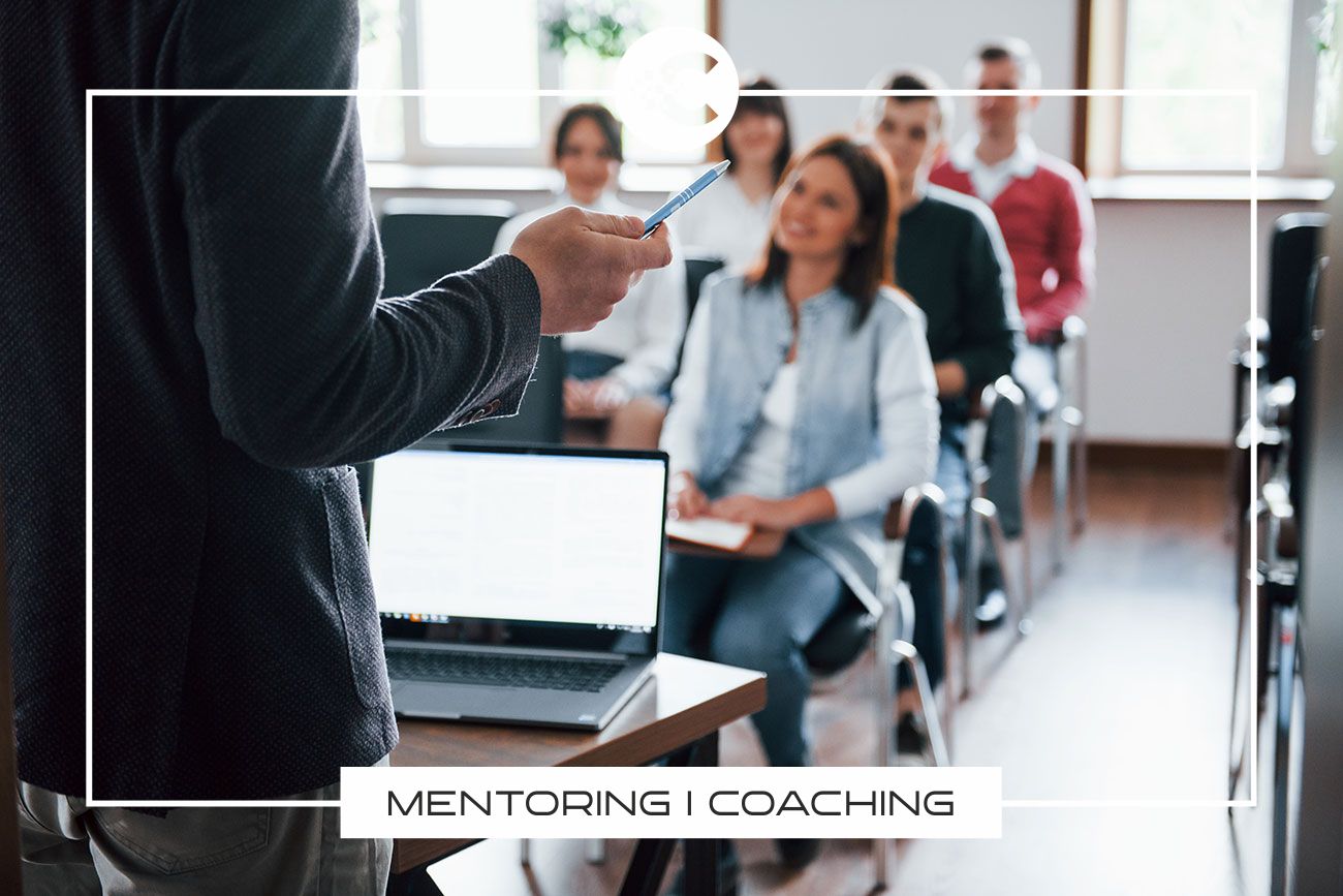 Programy mentoringowe i coachingowe: Klucz do osobistego i zawodowego rozwoju.